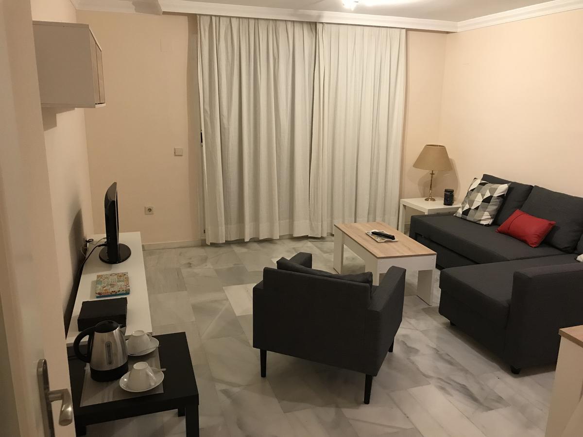 Apartamento Los Nidos 托雷莫利诺斯 外观 照片