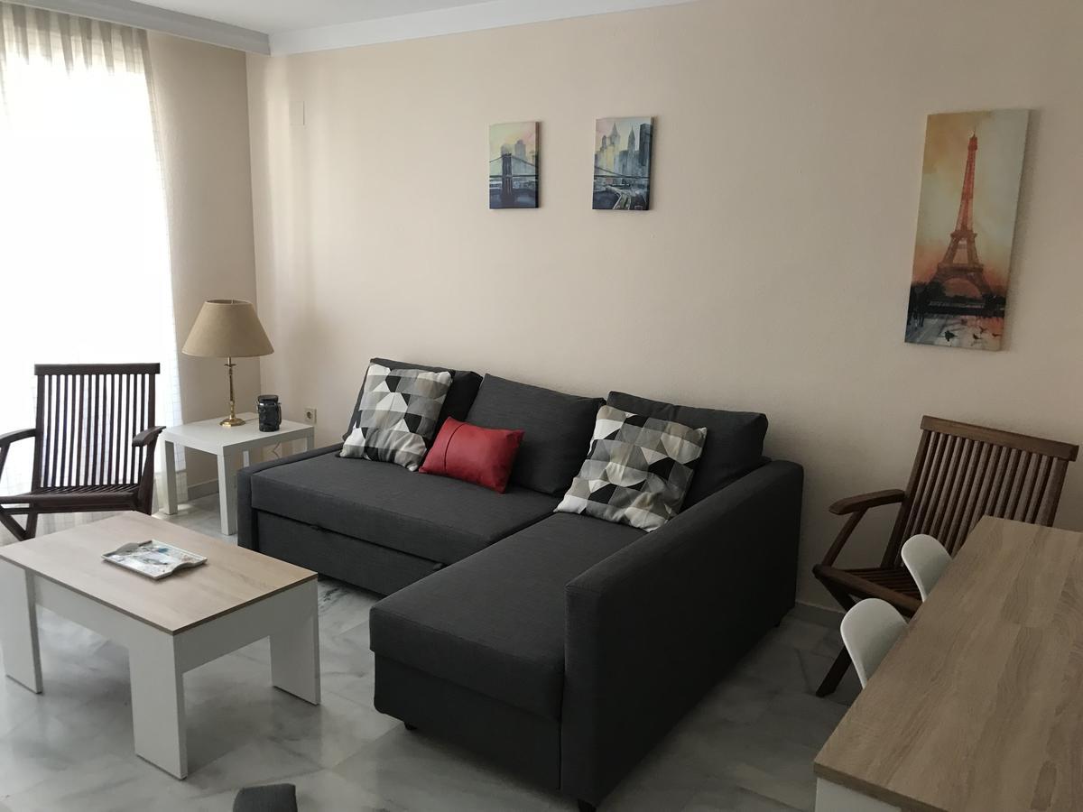 Apartamento Los Nidos 托雷莫利诺斯 外观 照片